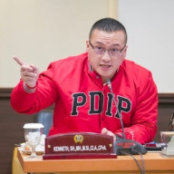 Anggota DPRD DKI Jakarta Hardiyanto Kenneth, Diduga Terobos Jalur Transjakarta