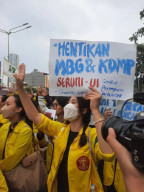 Mahasiswa Tanya Aturan yang Melarang Demo di Bundaran HI