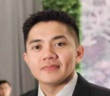 Unggahan Seskab Teddy Terkait Kunjungan Prabowo di Karhutla Menuai Cibiran