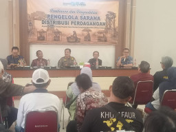 Komitmen Disperindag Lamongan Perhatikan Keluhan PK5 Binaan Pemkab