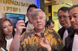 Divonis 2 Tahun Dalam Kasus Korupsi Satelit Kemhan, Bule AS : Politik Indonesia Omong Kosong!