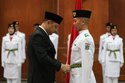 Warisi Api Perjuangan, Bukan Abunya