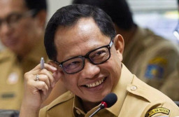 Pemda Dilarang Boros, Kemendagri Malah Bikin Fitness Center Mewah Tembus Rp4 M!