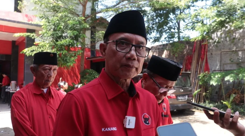 Rupiah Rp17.602 per Dolar, PDIP Ingatkan Bahayanya untuk Negeri
