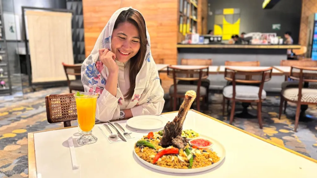 Rahasia Daging Kambing Empuk dan Anti Prengus Ala Java Paragon Hotel Surabaya