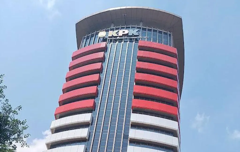 Sidang Perdana Tiga Terdakwa Kasus Korupsi Pemkot Madiun Digelar 11 Juni