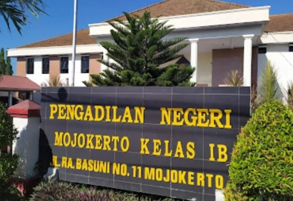 Sidang Perkara Tambang Ilegal di PN Mojokerto, Nama PT Merak Jaya Beton Disebut Dalam Dakwaan