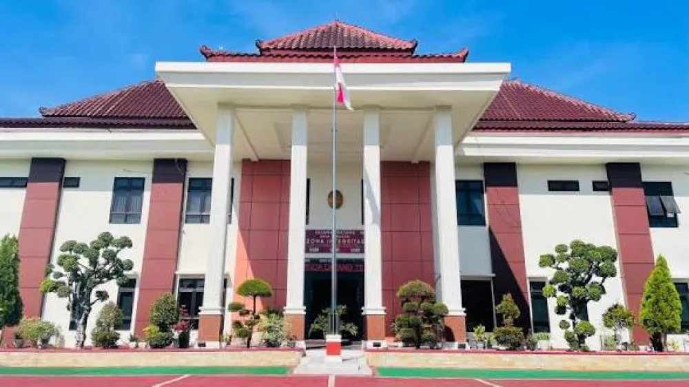 Rumahnya Dieksekusi, Ratna Ningsih Listyowati: Keputusan PN Sampang terlalu Memaksa