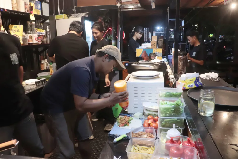 Ingin Cicipi Steak Ala Eropa? Warung Oregano Kota Madiun, Tawarkan Menu Murah Meriah