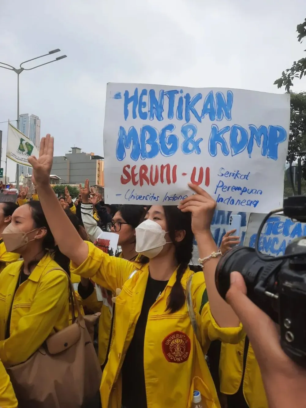 Mahasiswa Tanya Aturan yang Melarang Demo di Bundaran HI