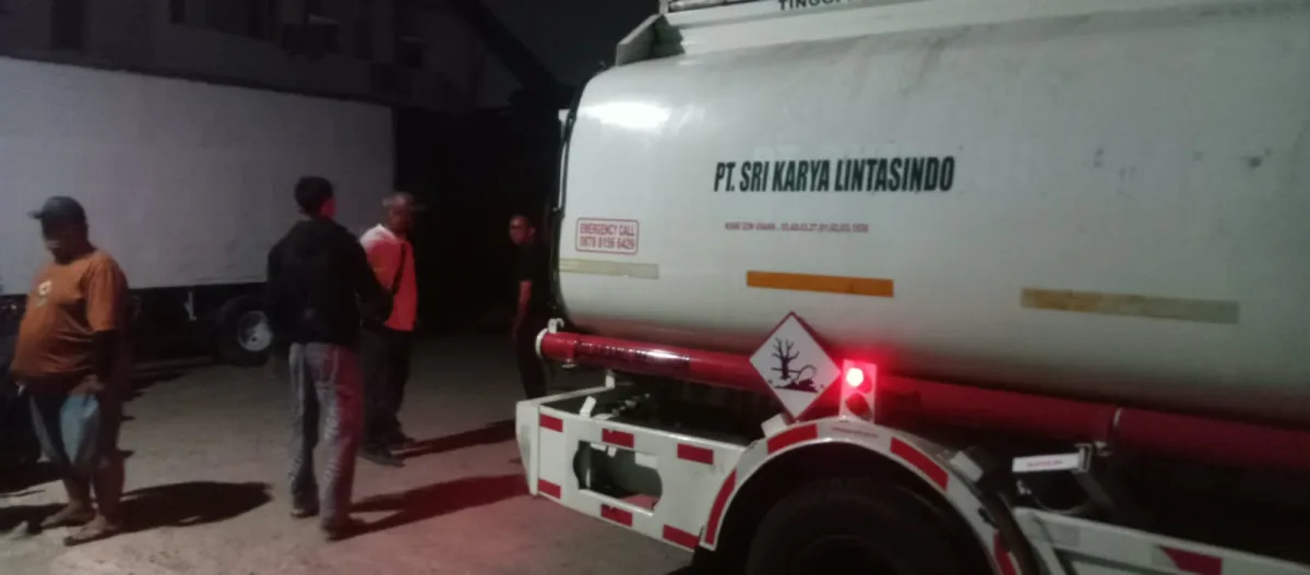 Wow! Polisi Bongkar Penimbunan Solar Subsidi Skala Besar di Jatisampurna