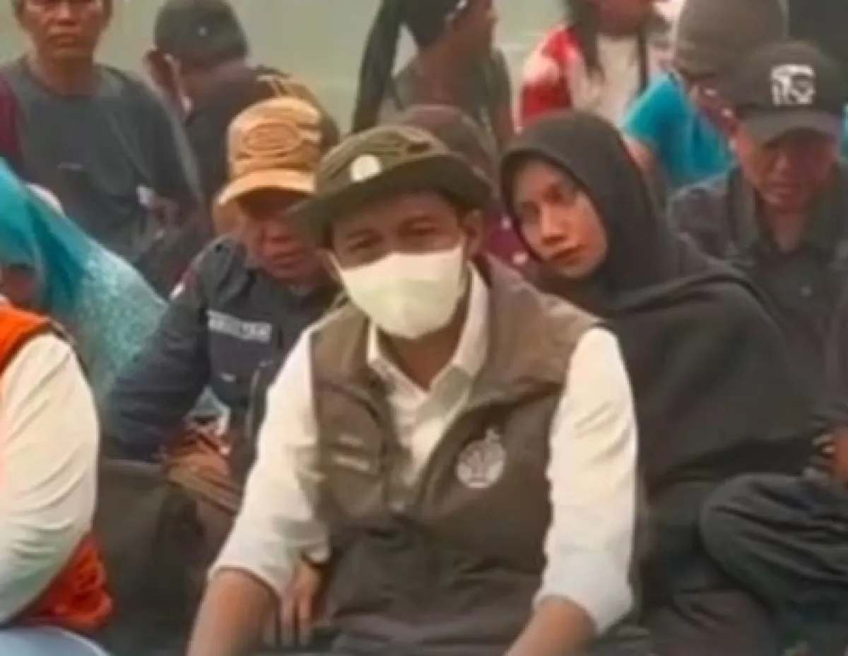 Menhut Raja Juli Ajak Relawan Gotong Royong Tangani Karhutla: Ini Saatnya Kita Berbagi Solidaritas