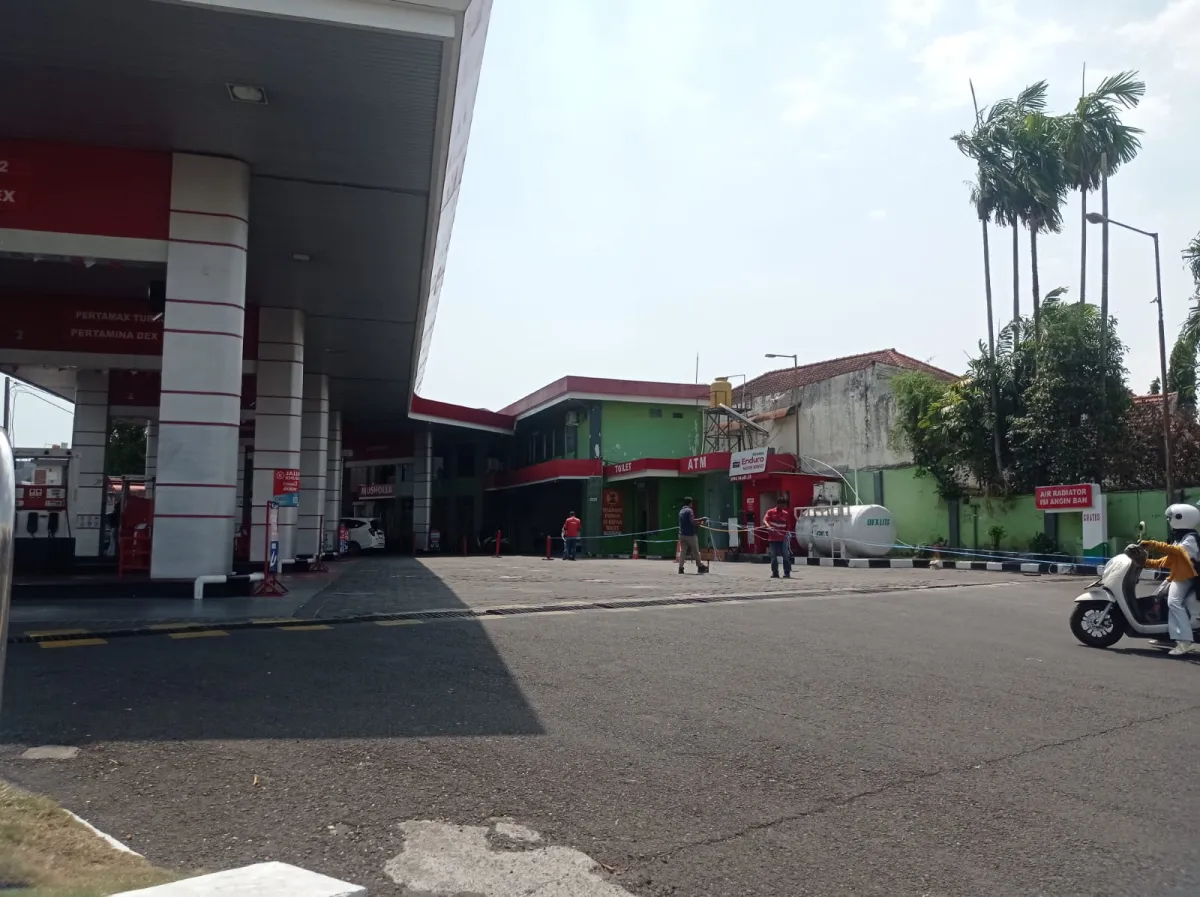 Antrean BBM di Jember Mulai Terurai