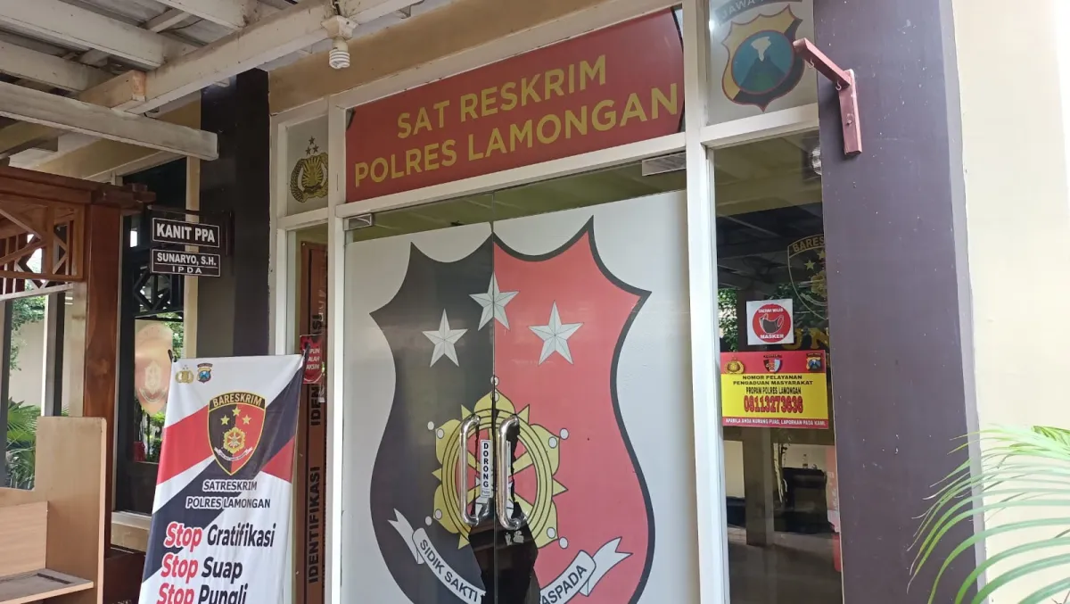 Korban Pengeroyokan di Kafe Plosowahyu Lamongan, Menuntut Keadilan