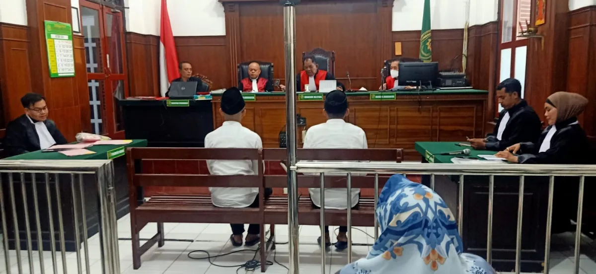 CCTV Diputar di Sidang, Haji Yus Ngaku Pukul Louis Tiga Kali